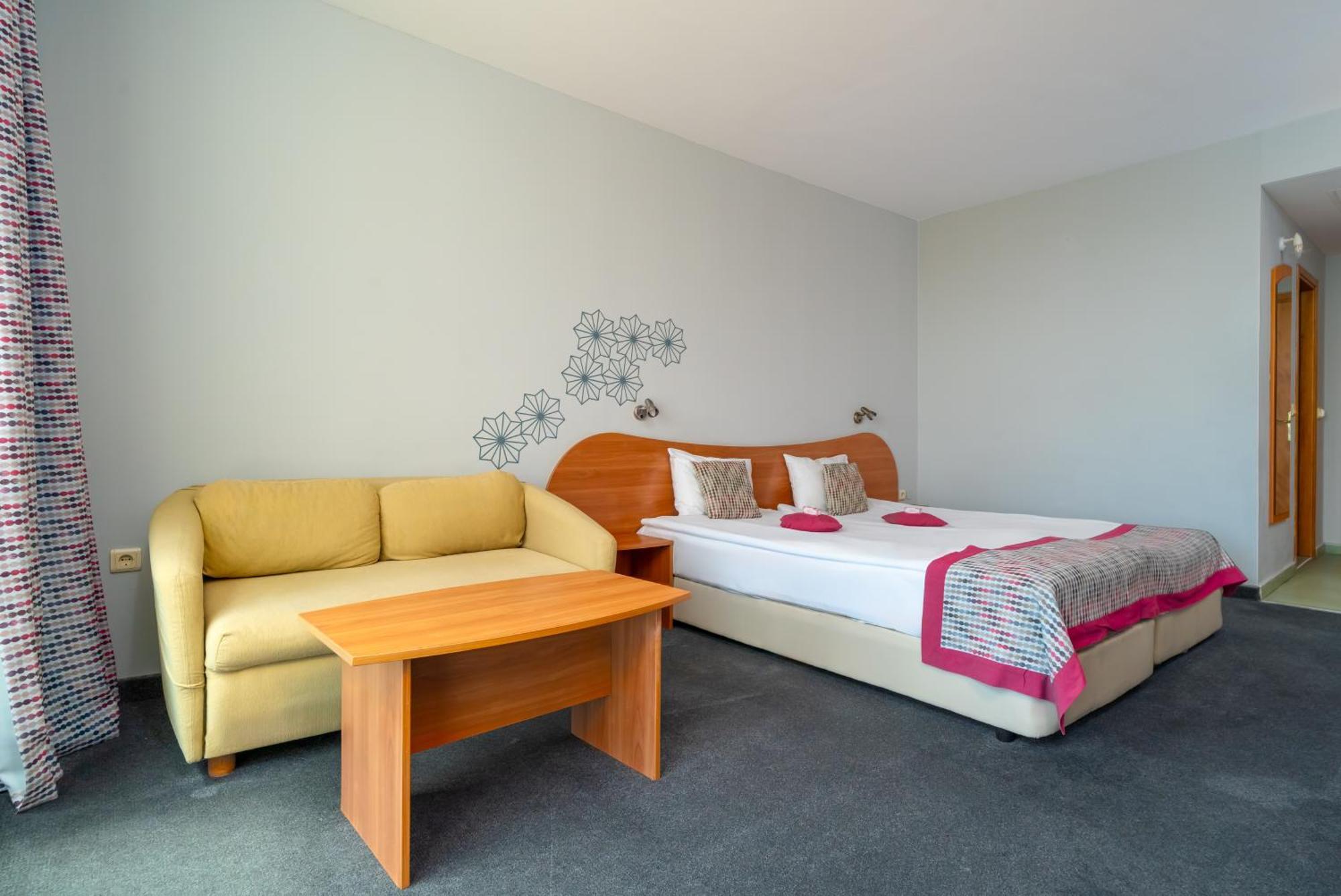 Mpm Hotel Kalina Garden Slântsjev Brjag Rom bilde